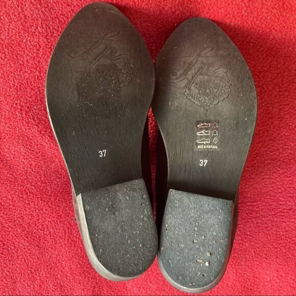 FREE PEOPLE Sz 37 Croc Snake Skin Pattern Stacked Heel Western Style Ankle Boot - Picture 7 of 9